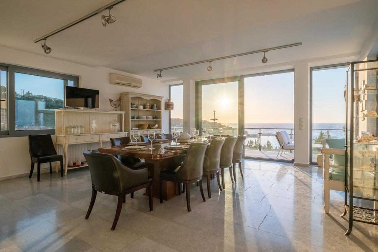 Icarus Luxury Beachfront Villa Gialiskari  Exterior photo